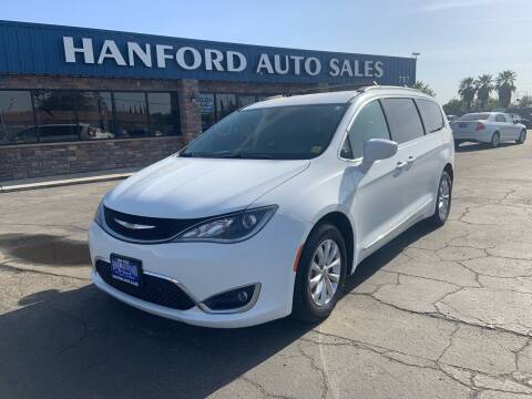 2017 Chrysler Pacifica for sale at Hanford Auto Sales in Hanford CA