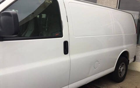 2006 GMC Savana Cargo for sale at Boardman Auto Mall in Boardman OH