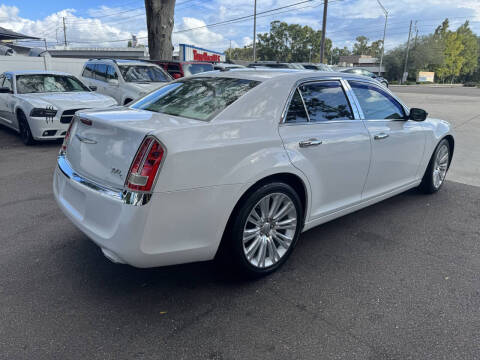2013 Chrysler 300 C