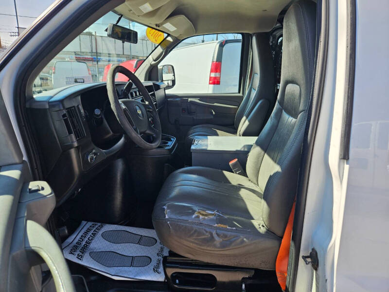 2013 Chevrolet Express 2500