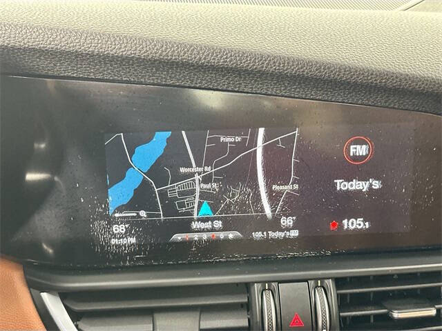 2017 Alfa Romeo Giulia Ti