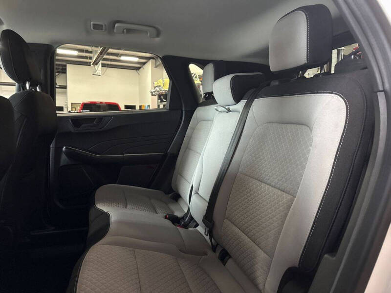 2023 Ford Escape Hybrid Active