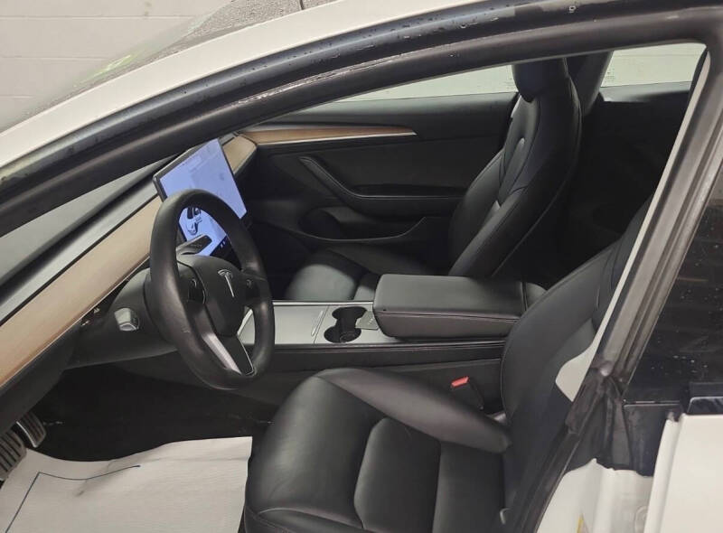 2021 Tesla Model 3 Standard Range Plus