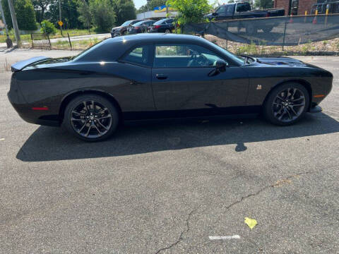 2022 Dodge Challenger