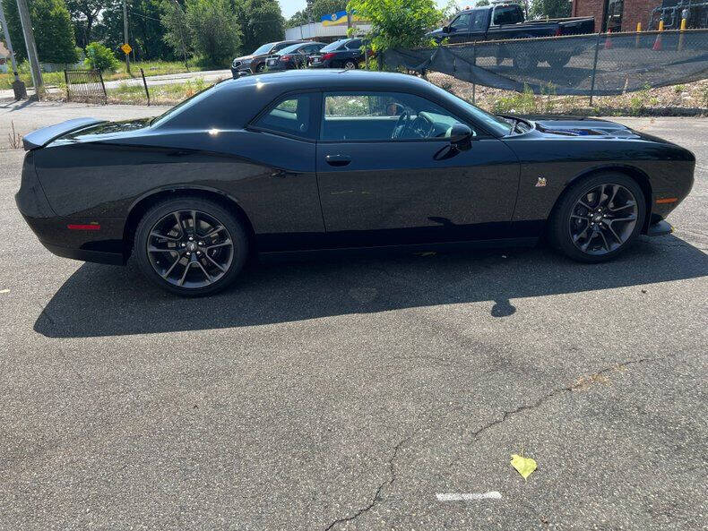 2022 Dodge Challenger