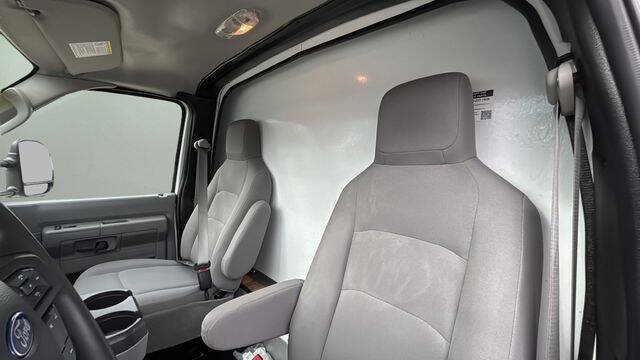 2024 Ford E-Series
