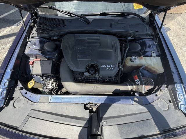 2017 Dodge Challenger SXT