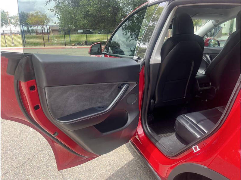 2021 Tesla Model Y Long Range