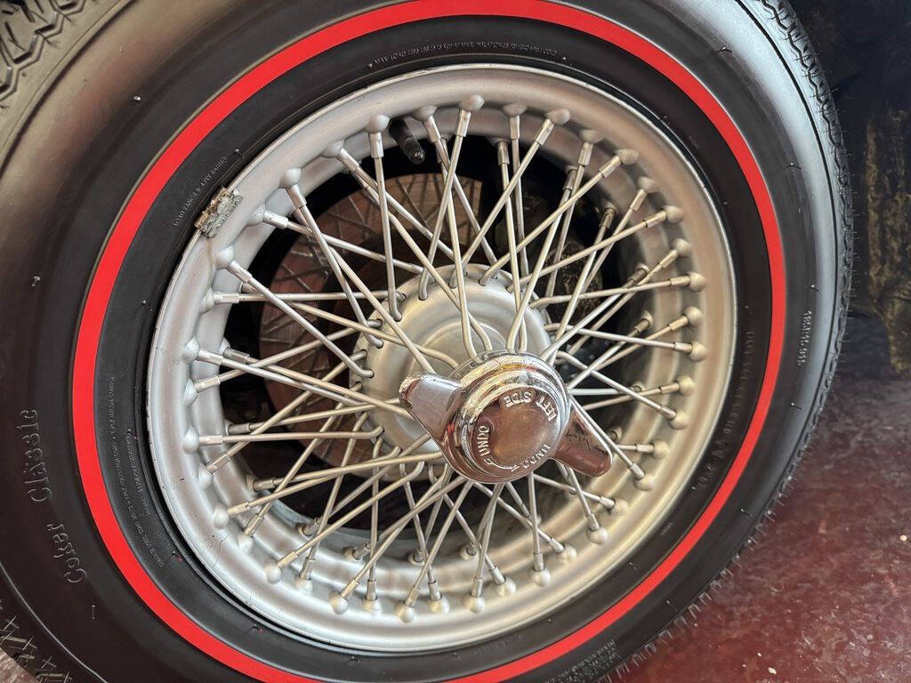 1975 Triumph TR6 28