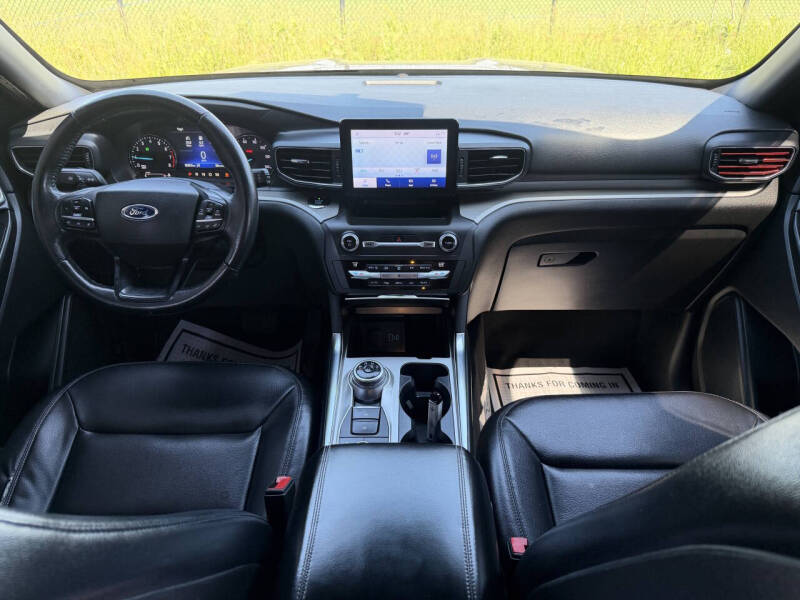 2020 Ford Explorer XLT