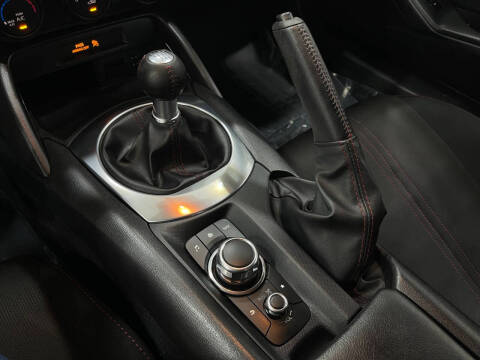 2016 Mazda MX-5 Miata Club
