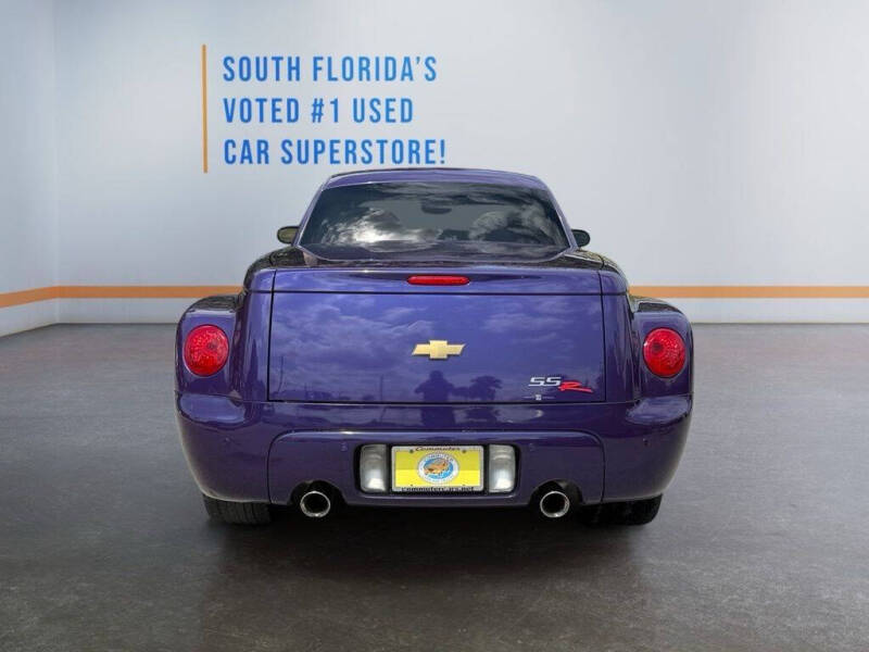 2004 Chevrolet SSR LS