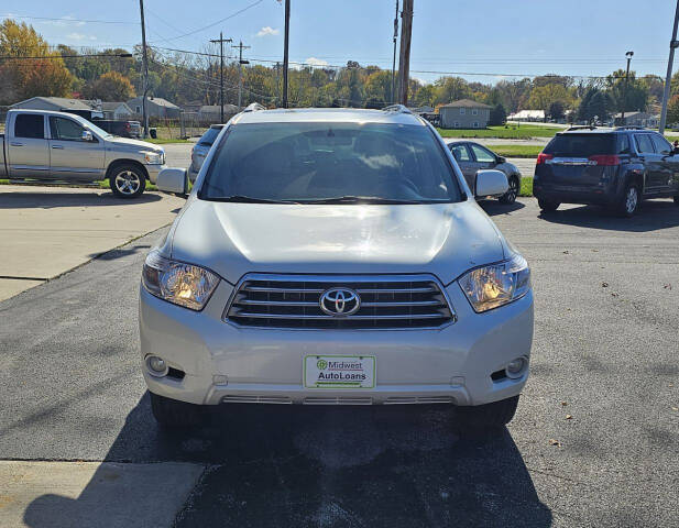 2010 Toyota Highlander for sale at Midwest Auto Loans in Davenport, IA