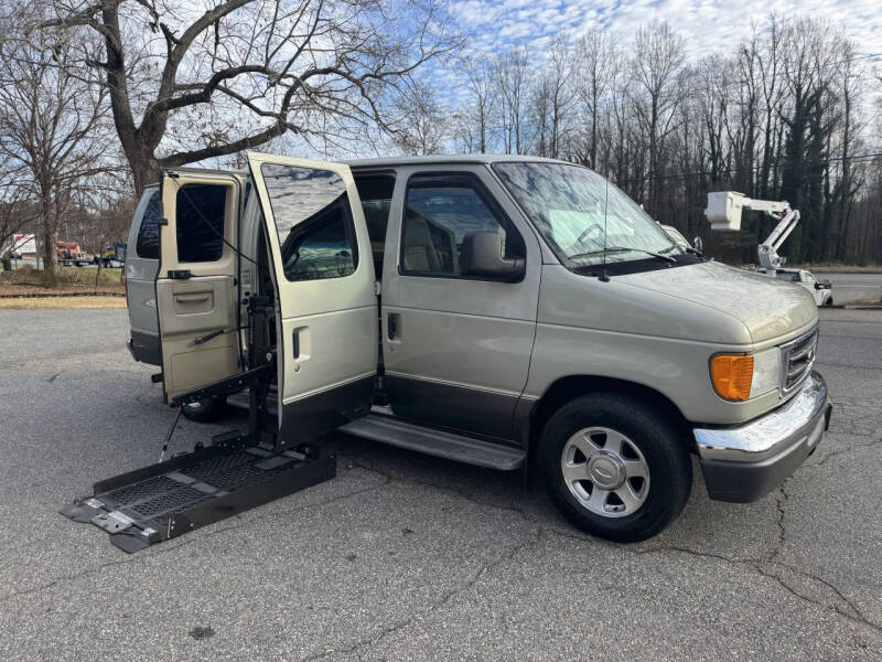 2006 Ford E-Series E-150 XL