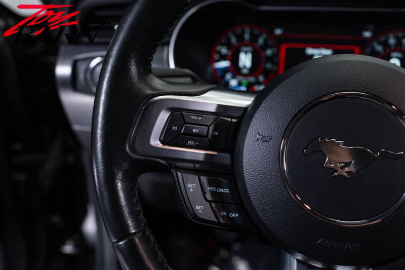 2022 Ford Mustang Mach 1
