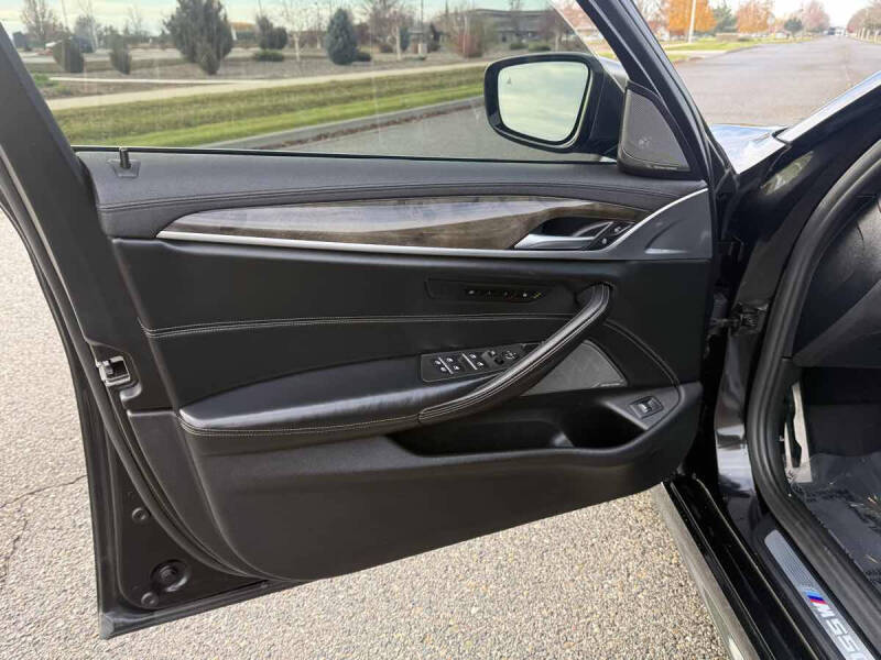 2019 BMW 5 Series M550i xDrive