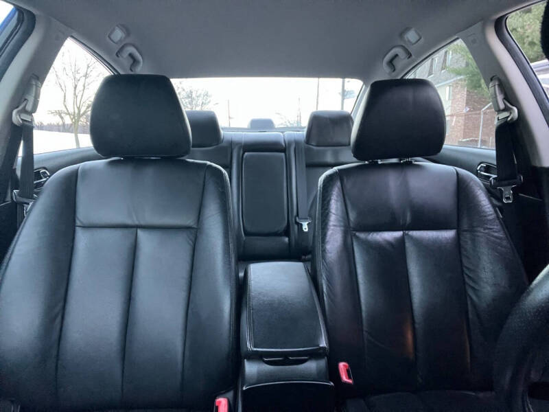 2011 Nissan Altima 3.5 SR