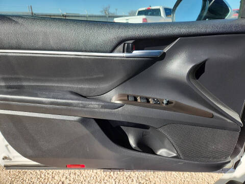 2023 Toyota Camry SE