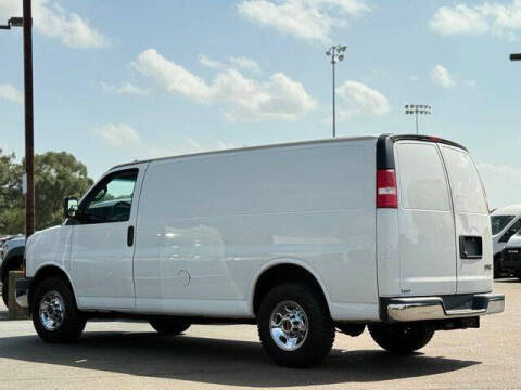 2019 GMC Savana 3500