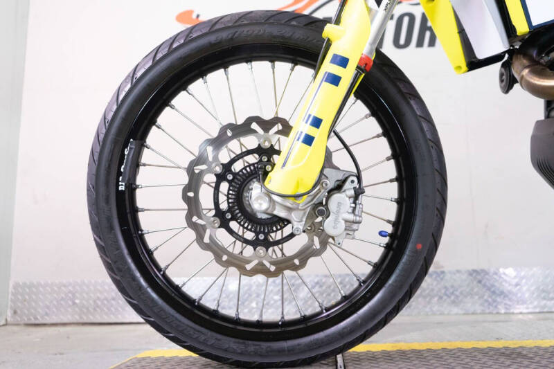 2023 Husqvarna 701 Enduro