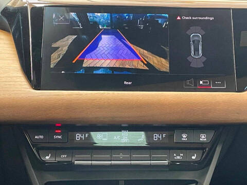 2023 Audi e-tron GT quattro Premium Plus