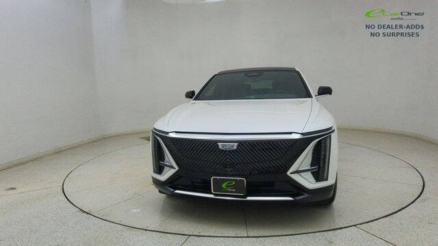 2024 Cadillac LYRIQ Tech