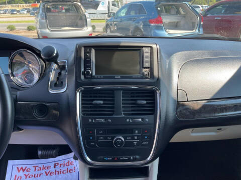 2011 Dodge Grand Caravan Crew