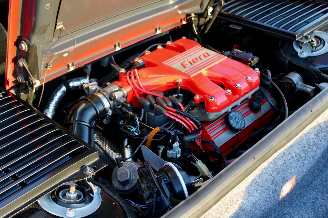 1988 Pontiac Fiero 28