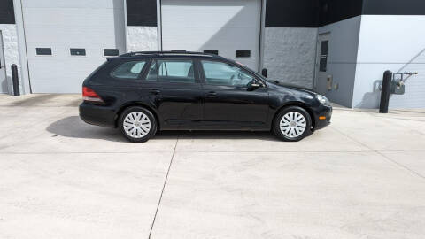 2011 Volkswagen Jetta for sale at Ultimate Rides in Appleton WI