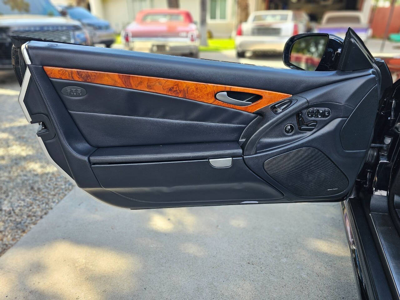 2009 Mercedes-Benz SL-Class 37