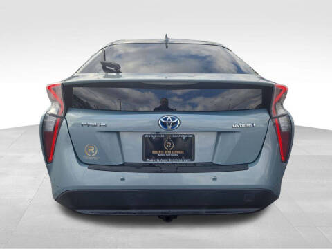 2018 Toyota Prius Three