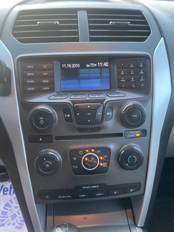 2011 Ford Explorer XLT