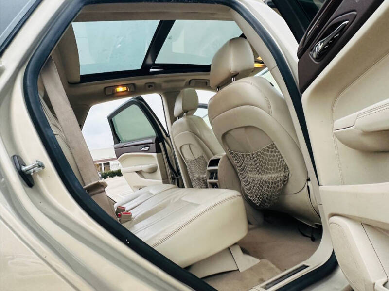 2011 Cadillac SRX Luxury Collection