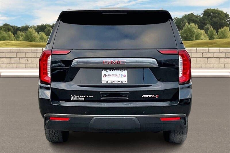 2023 GMC Yukon XL AT4