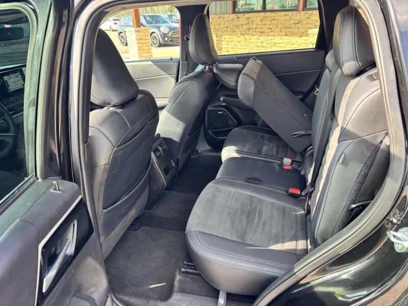 2025 Mitsubishi Outlander SE