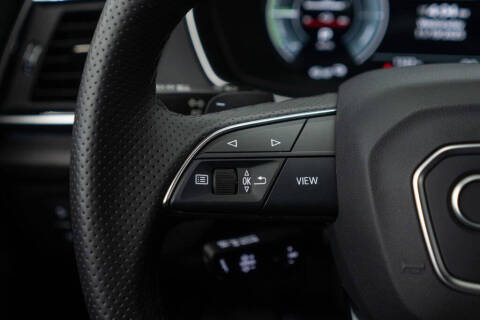 2024 Audi Q5 e quattro S line Prestg 55 TFSI