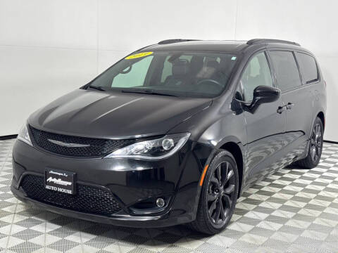 2019 Chrysler Pacifica Touring L Plus