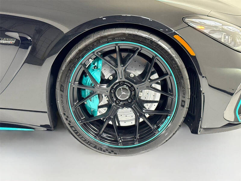 2025 Mercedes-Benz AMG GT 63 PRO