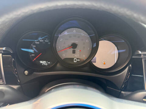 2015 Porsche Macan S