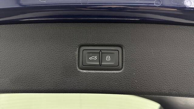 2022 Audi Q7 quattro Premium 45 TFSI