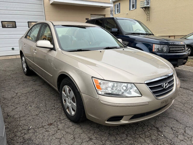 2009 Hyundai Sonata for sale at Dennis Public Garage in Newark NJ