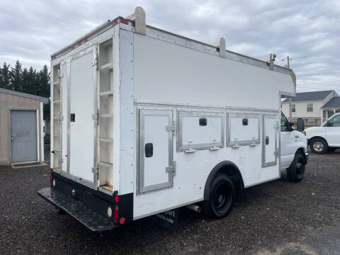 2014 Ford E-Series E-350 SD