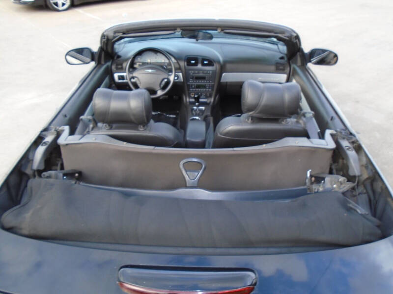 2002 Ford Thunderbird Deluxe