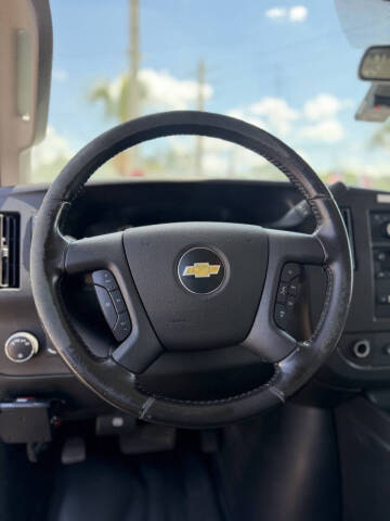 2020 Chevrolet Express 2500