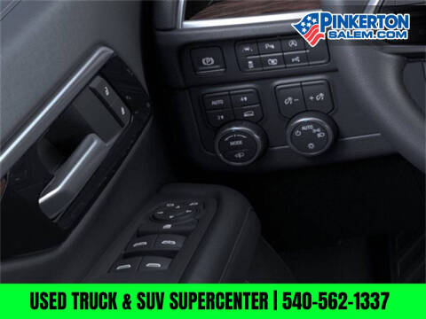 2025 Chevrolet Suburban LS