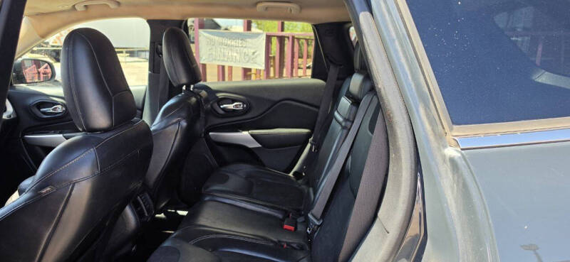 2018 Jeep Cherokee Latitude Plus