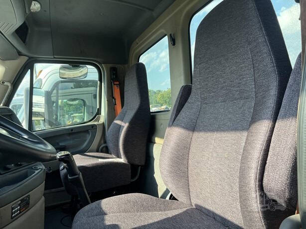 2014 Freightliner Cascadia