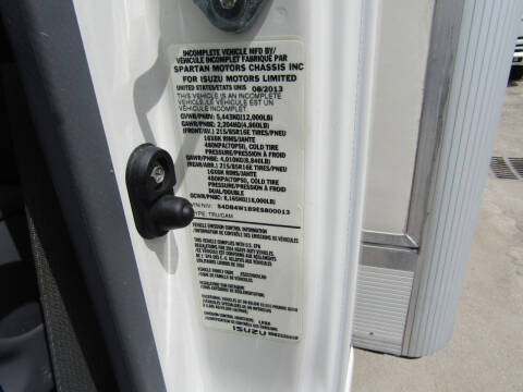2014 Isuzu NPR-HD