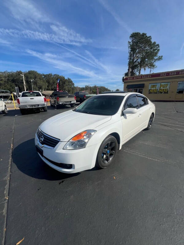 2009 Nissan Altima for sale at BSS AUTO SALES INC in Eustis FL