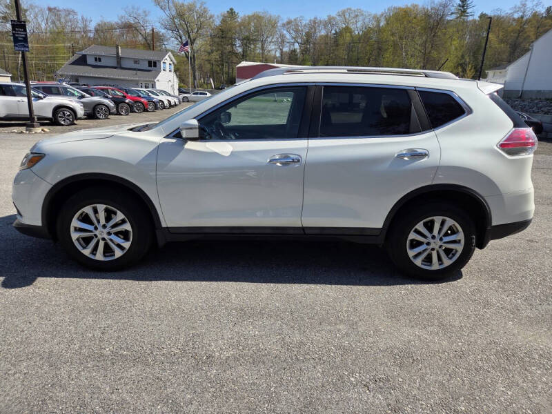 2016 Nissan Rogue SV